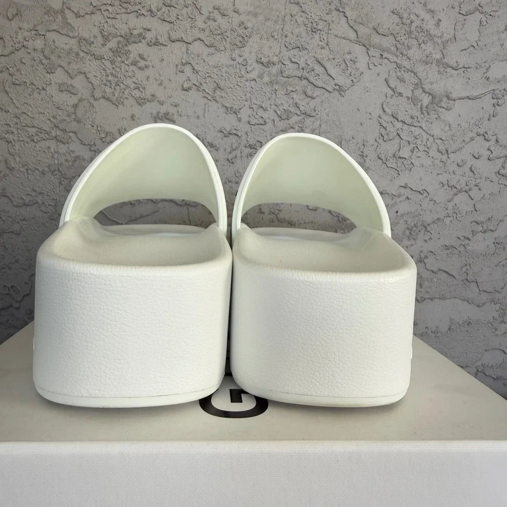 Givenchy Platform Pool Slide‎ Sandals Womens 41 White Rubber Resortwear